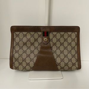 Authentic Gucci clutch bag